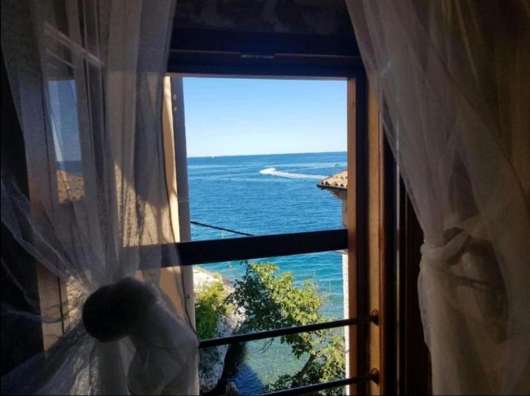 Apartment Beatrice. 10Mt To The Beach :) Rovinj Zewnętrze zdjęcie